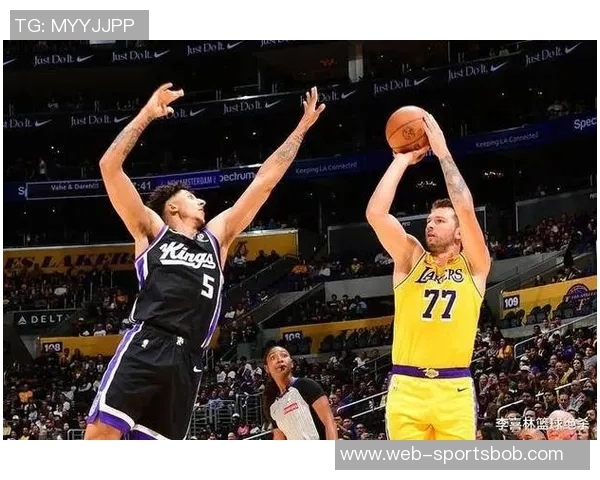 东契奇状态堪忧防守如雕像缺乏拼搏精神引发热议